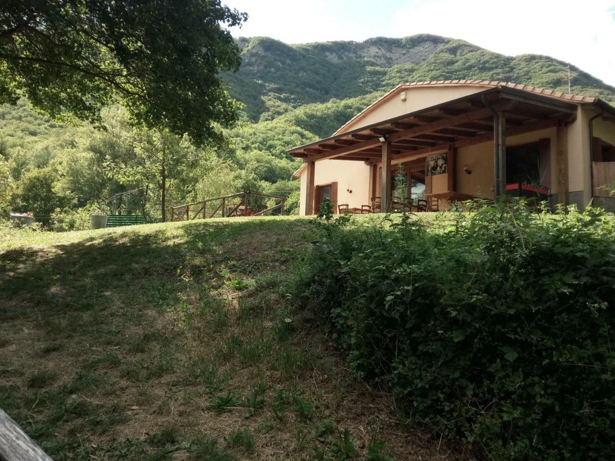 Agriturismo Rio Ricco Busana Exterior photo